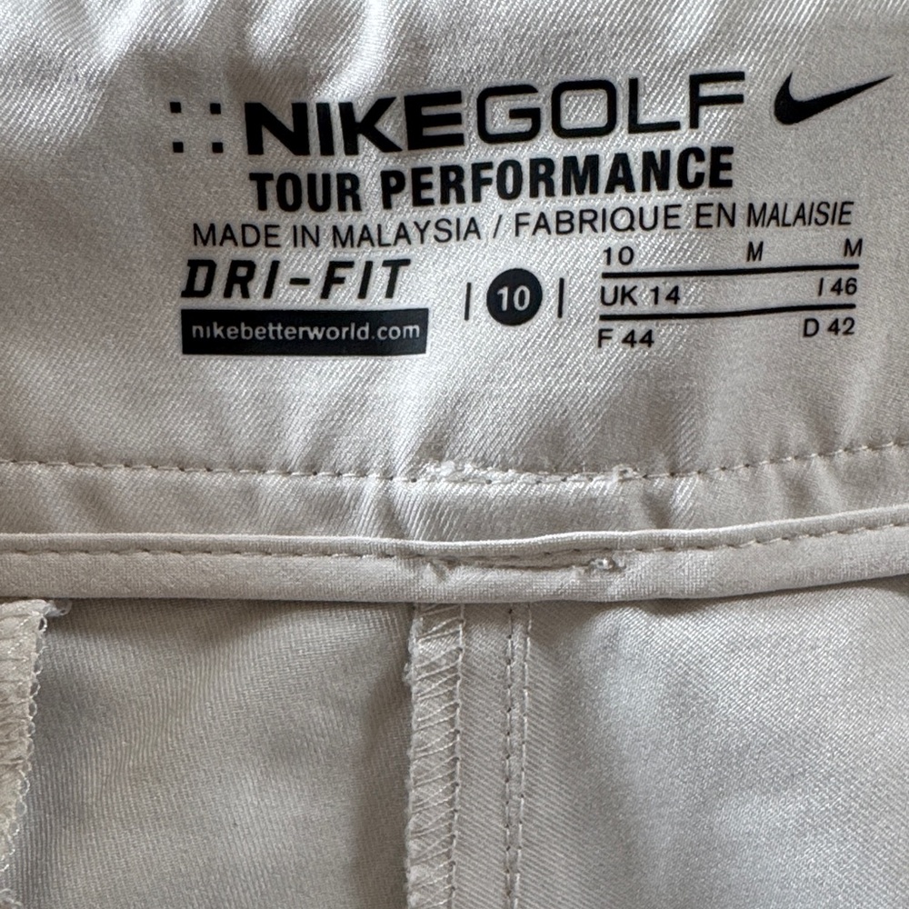 Nike Golf Women's Light Tan Athletic Shorts - Picture 2 of 3